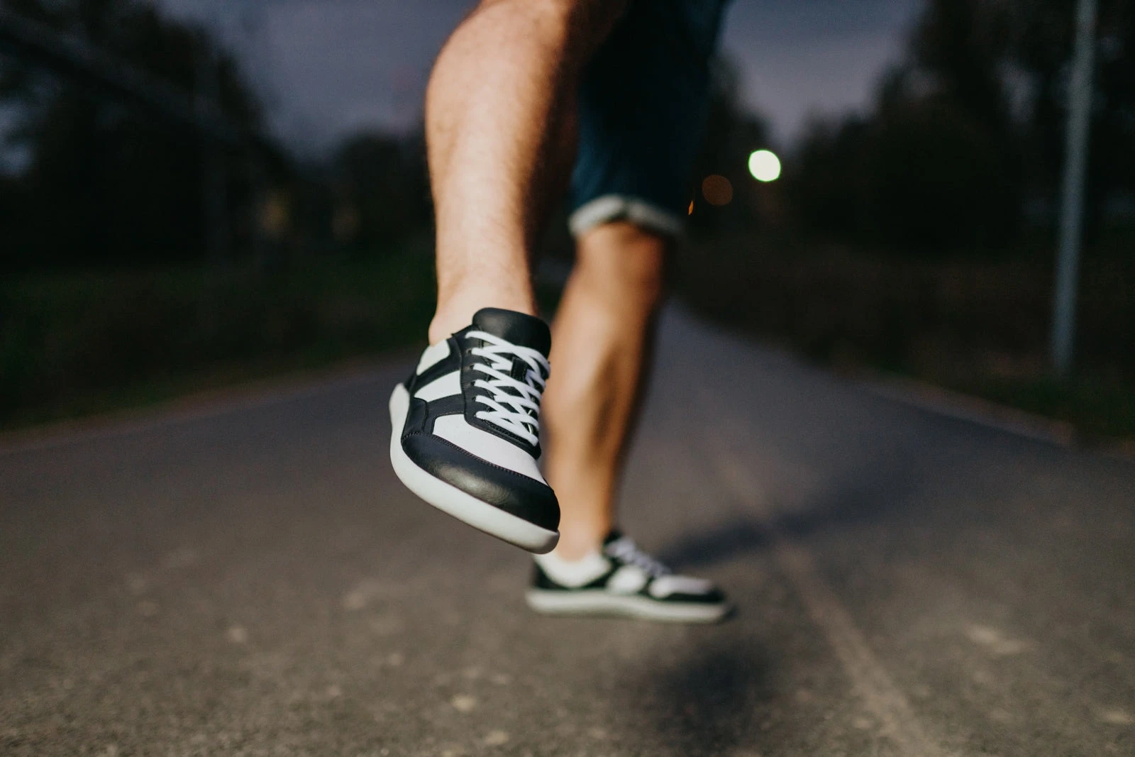 Кроссовки Ahinsa Yuva Barefoot — чёрный и белый, фото 14
